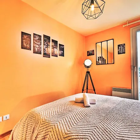 Dom wakacyjny La Martignas 1 By Interhome