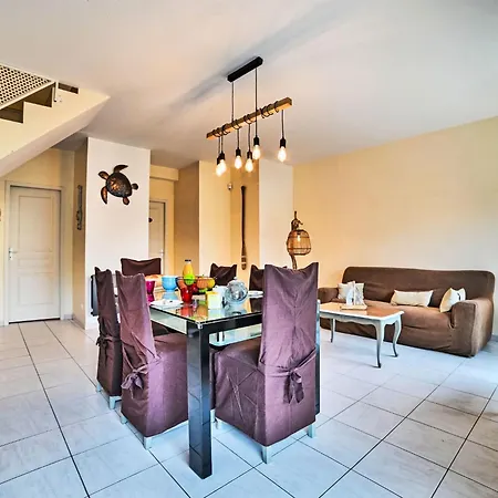 La Martignas 1 By Interhome
