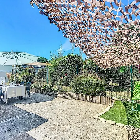 Ferienhaus La Martignas 1 By Interhome